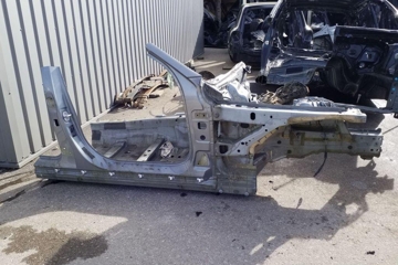MERCEDES-BENZ C-Class W205/S205/C205 (2014-2023) Front Right Quarter Panel 32171127