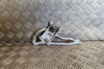 OPEL Astra G (1998-2009) Rear left door window lifter 90521871 32172195