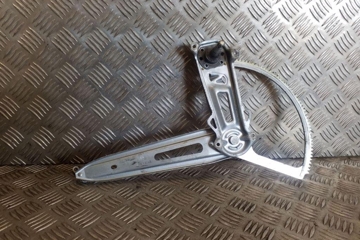 OPEL Zafira A (1999-2003) Rear left door window lifter 90579503 32172404