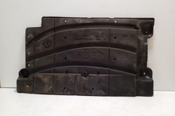 TOYOTA Prius 3 generation (XW30) (2009-2015) Задняя средняя нижняя защита 5816747030 32172699