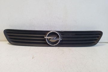 OPEL Astra G (1998-2009) Решетка радиатора переднего бампера 90588120 32172831