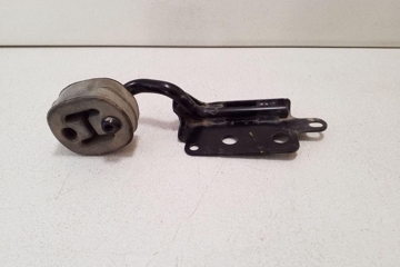 AUDI A6 C6/4F (2004-2011) Exhaust Hanger Bracket 8D0253147G,4K0253144G 32173096