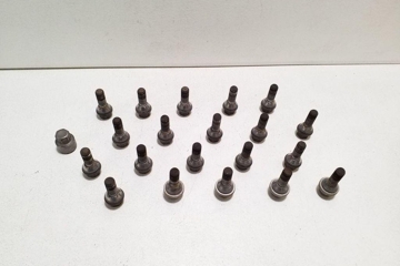 VOLVO XC60 2 generation (2017-2024) Bolts 32173655