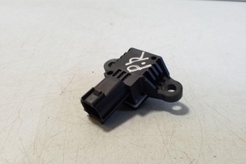 VOLVO XC60 2 generation (2017-2024) Rear Right Impact Sensor 31406731 32173777