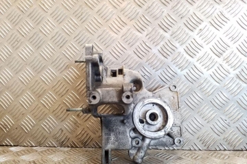 VOLKSWAGEN Passat B7 (2010-2015) Power steering pump mounting bracket 059145169 32177347
