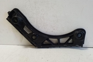 VOLKSWAGEN Tiguan 2 generation (2016-2024) Aizmugurējā labā bampera stiprinājums 5NA807394 32179470