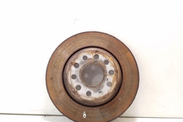 VOLKSWAGEN Tiguan 2 generation (2016-2024) Rear Left Brake Disc 32179650