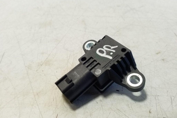 JAGUAR XJ 4 generation (X351)  (2015-2020) Rear Right Impact Sensor 9X2314C676AA 32181954