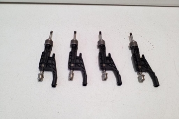 BMW 3 Series G20/G21/G28 (2018-2024) Комплект Форсунки 13538656548,0261500437,8656548 32183151
