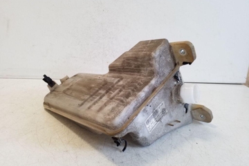 SKODA Octavia 3 generation (2013-2020) Logu mazgāšanas tvertne 5Q0955448 32183522