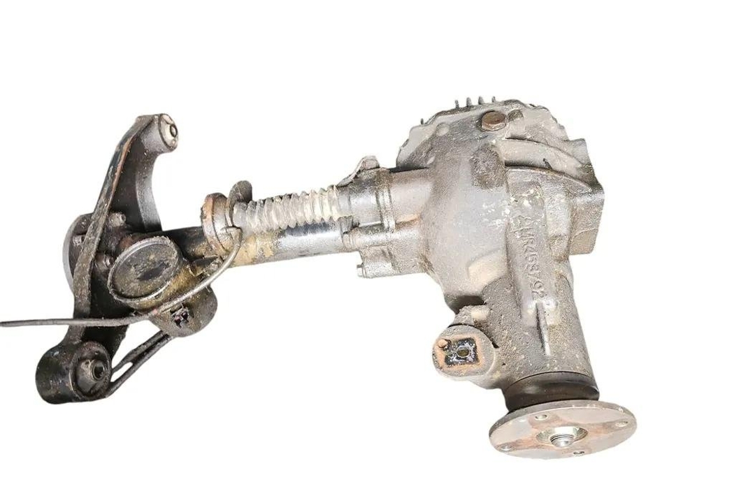 MITSUBISHI Pajero 3 generation (1999-2006) Front Transfer Case MR453792 27176727