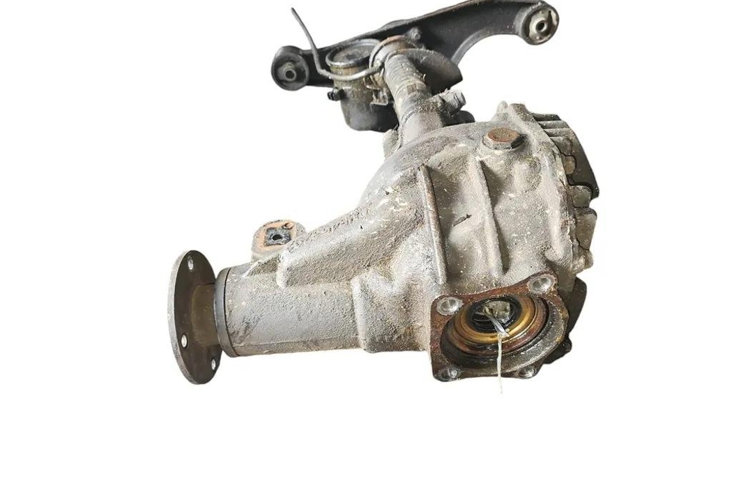 MITSUBISHI Pajero 3 generation (1999-2006) Front Transfer Case MR453792 27176727