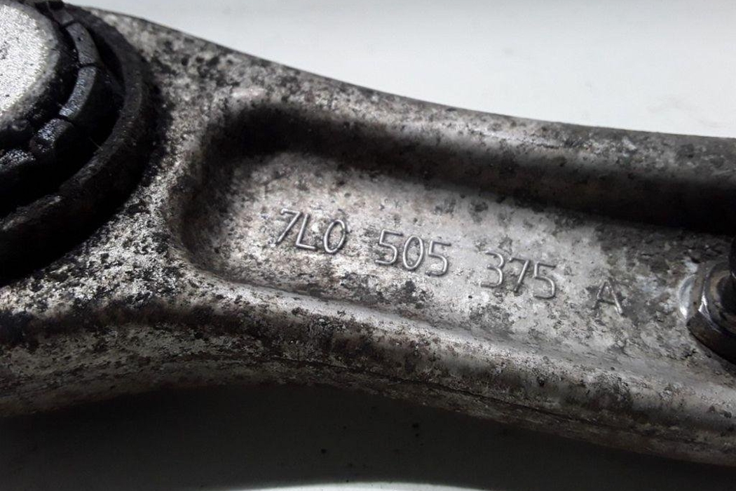 VOLKSWAGEN Touareg 1 generation (2002-2010) Rear Left Arm 7L0505375A 31616439