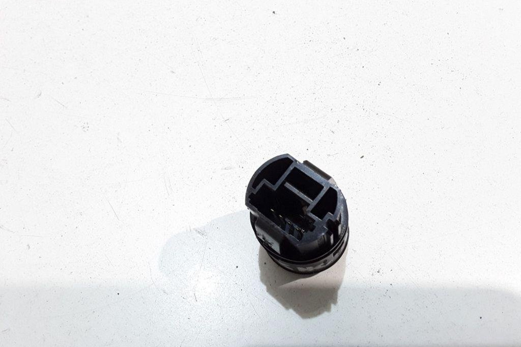 RENAULT Scenic 2 generation (2003-2010) Ignition Button 32337750