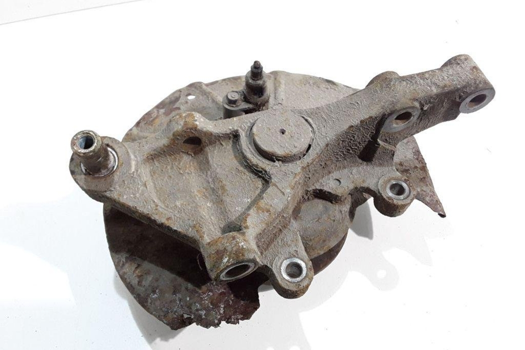KIA Carens 2 generation (2002-2006) Rear Left Wheel Hub 32382230