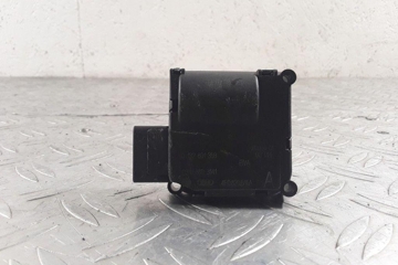 AUDI A4 B7/8E (2004-2008) Interior Heater Flap Motor Actuator 0132801359 31498443