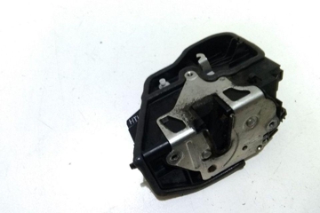BMW 1 Series E81/E82/E87/E88 (2004-2013) Aizmugurējo kreiso durvju slēdzene 7202147 31679278