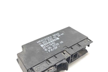 MERCEDES-BENZ E-Class W210 (1995-2002) Komforta vadības bloks 2028201026 31885396