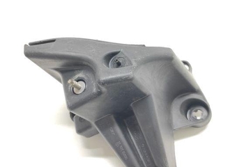 PEUGEOT 3008 1 generation (2010-2016) Aizmugurējā labā bampera stiprinājums 9683195680 32081965