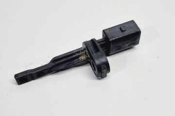 SKODA Karoq 1 generation (2017-2024) ABS-sensor vänster bak 10071140134 30222687