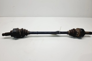 BMW 1 Series F20/F21 (2011-2020) Rear Right Driveshaft 33207597674 30229789