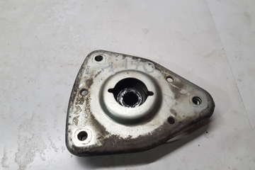 PEUGEOT 2008 2 generation (2019-2023) Front Right Shock Absorber Bracket 9800479780 30230136
