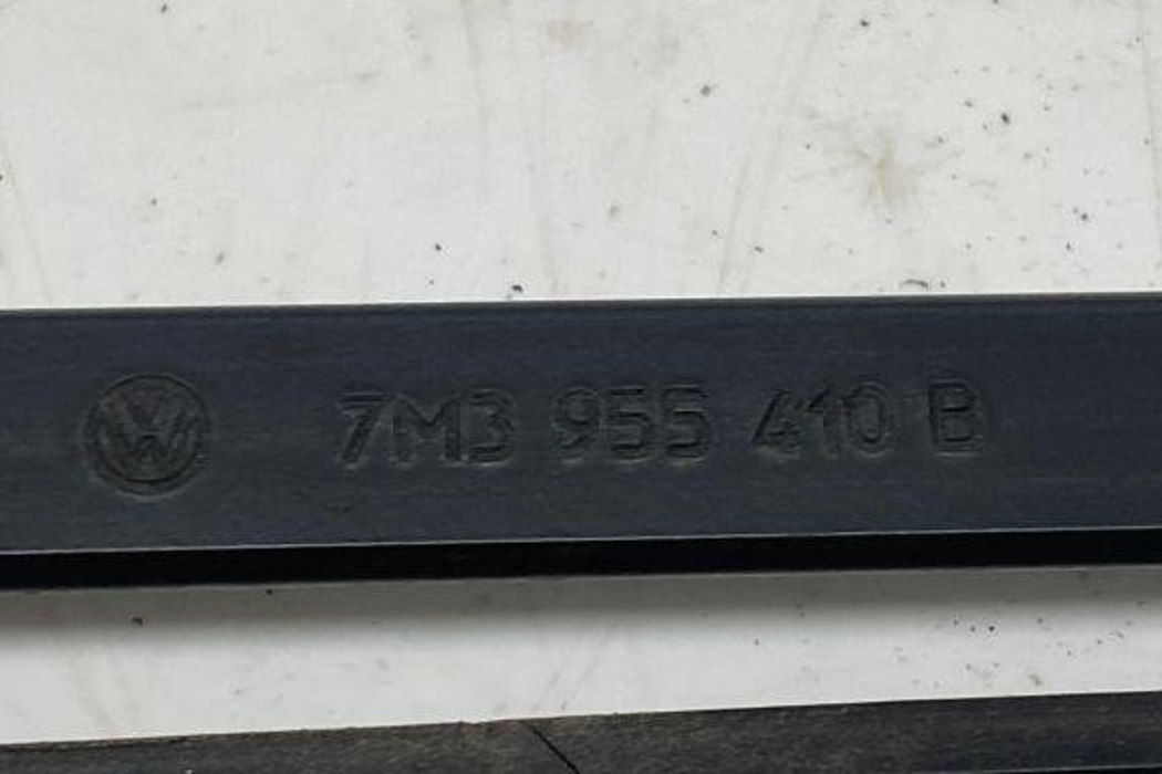 VOLKSWAGEN Sharan 1 generation (1995-2010) Front Wiper Arms 7M3955410B 30347898