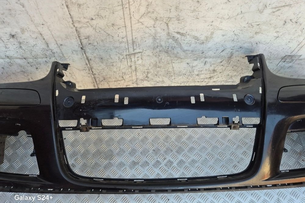 VOLKSWAGEN Golf 5 generation (2003-2009) Бампер передний 1K0807221C 32377913