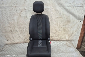 RENAULT Megane 3 generation (2008-2020) Front Right Seat 31050126