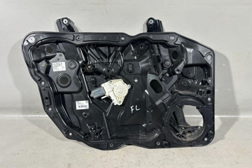 VOLKSWAGEN Touareg 2 generation (2010-2018) Стеклоподъемник передней левой двери 7P6837755B 31415025