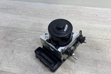 VOLKSWAGEN Touareg 2 generation (2010-2018) Блок управления ABS 7P0907379R,7P0614517R 32086106