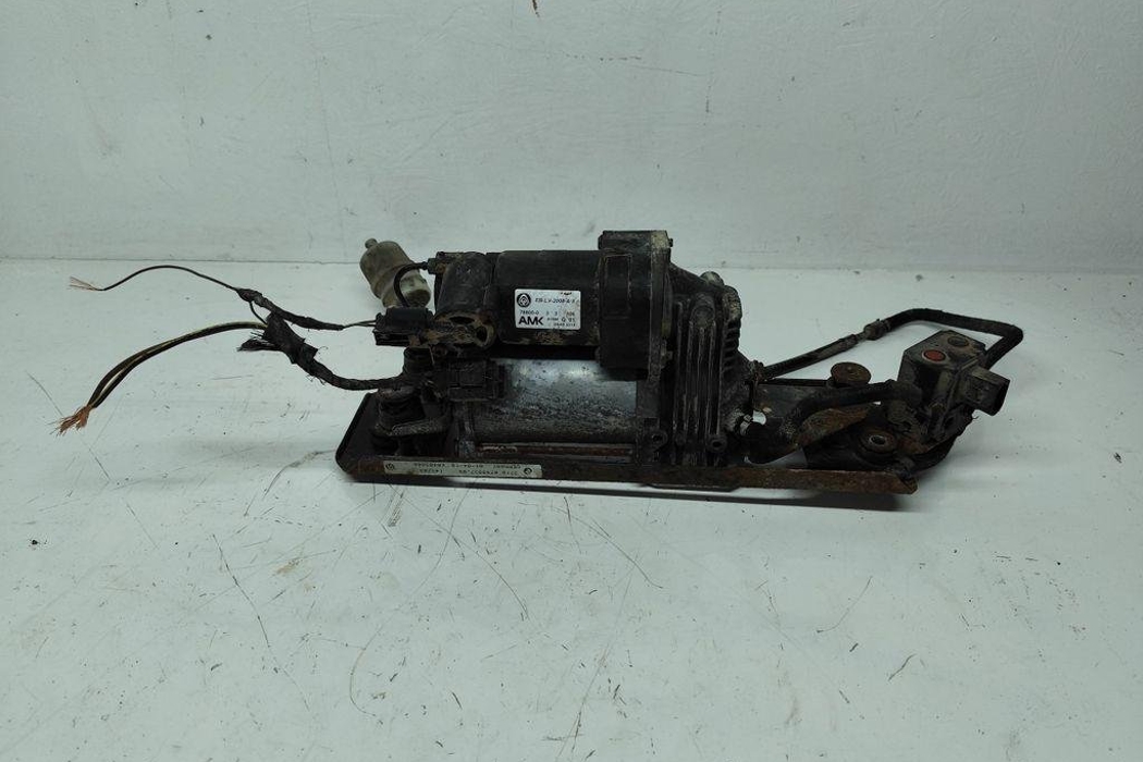 BMW 5 Series E60/E61 (2003-2010) Suspension Compressor K0403806,6789937 32001833