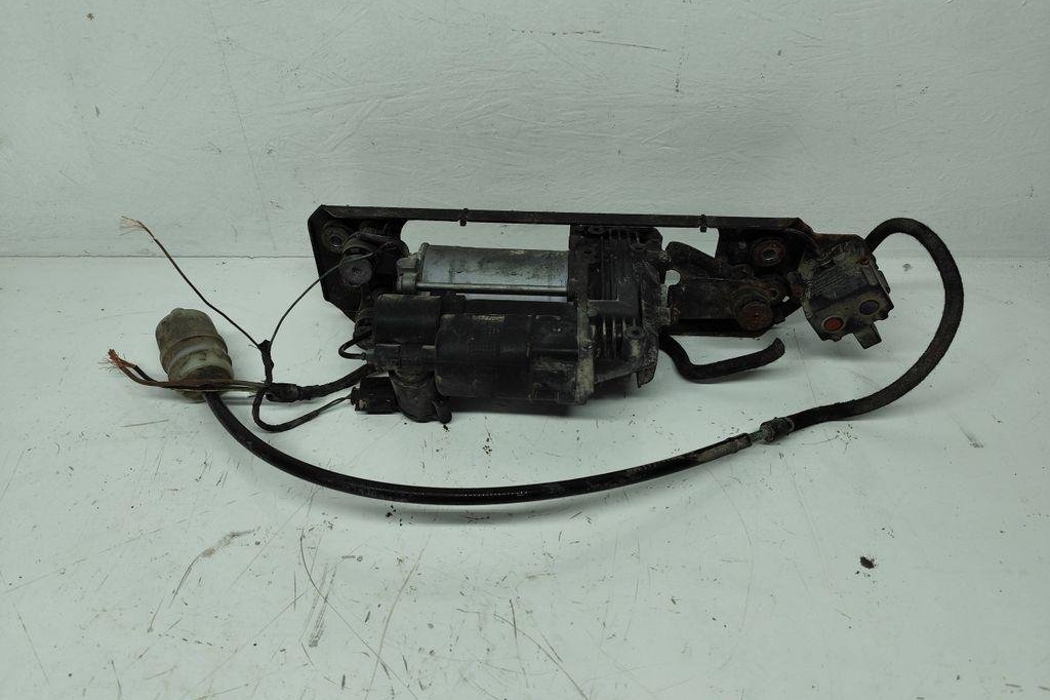 BMW 5 Series E60/E61 (2003-2010) Suspension Compressor K0403806,6789937 32001833