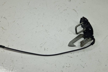 BMW 5 Series F10/F11 (2009-2017) Bonnet Lock 7183763 32000070