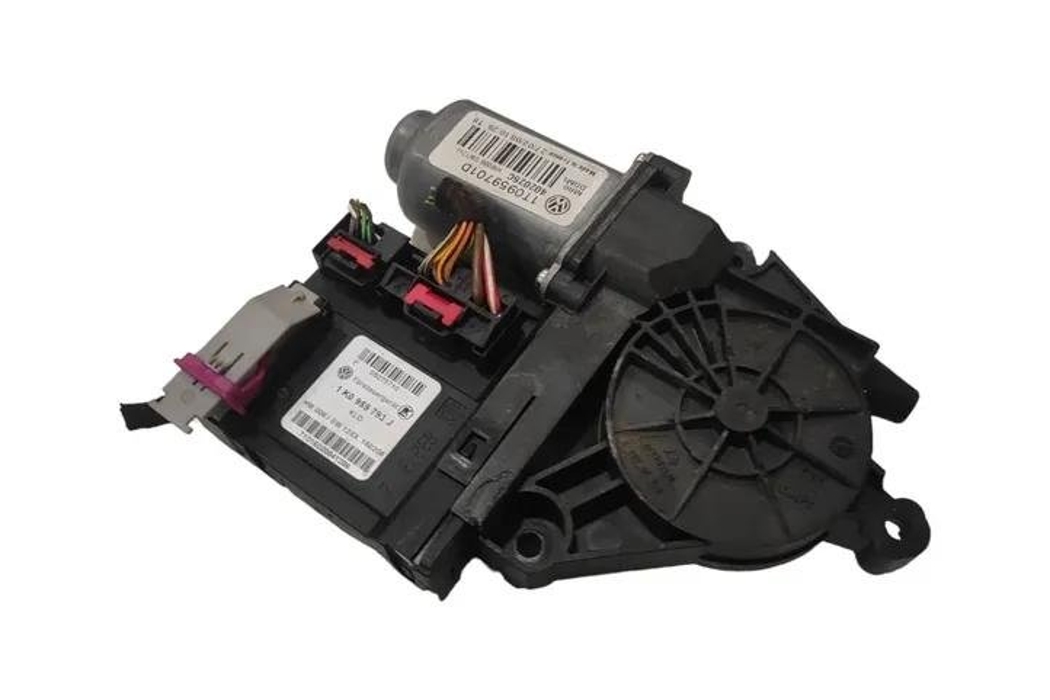 SKODA Octavia 2 generation (2004-2013) Мотор регулятора вікна лівої передньої двері 1T0959701D,1K0959793J 26570546