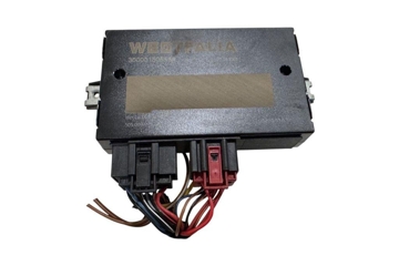 VOLKSWAGEN Golf 8 generation (2019-2023) Tow Hook Control Unit 300001506558 31870405
