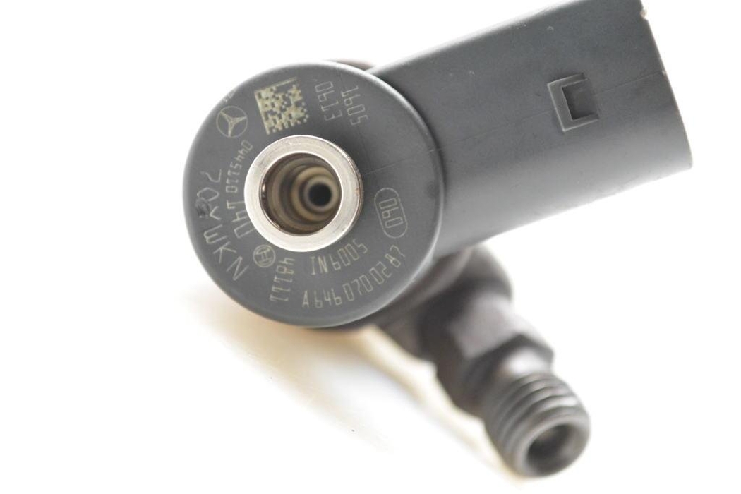 MERCEDES-BENZ Vito W639 (2003-2015) Fuel Injector A6460700287 32059856