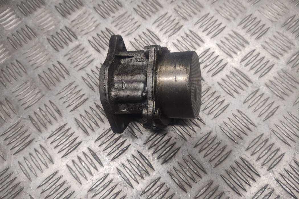 RENAULT Laguna 2 generation (2001-2007) Vacuum Pump 72238908F 18106466