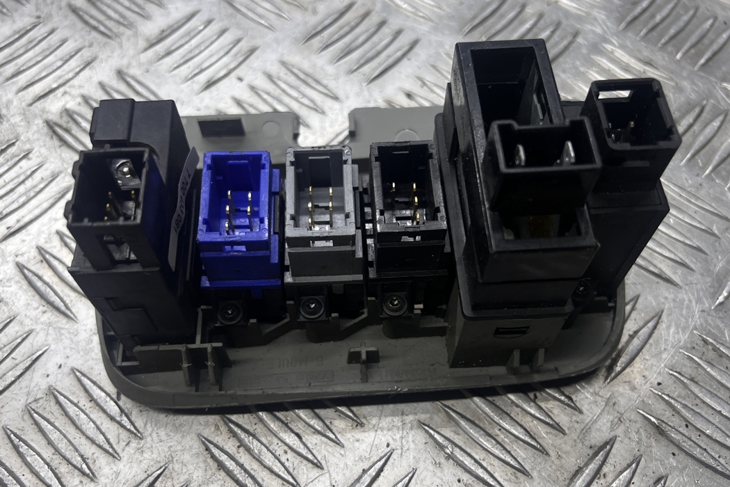 RENAULT Megane 2 generation (2002-2012) Switches 7700432429 27345835