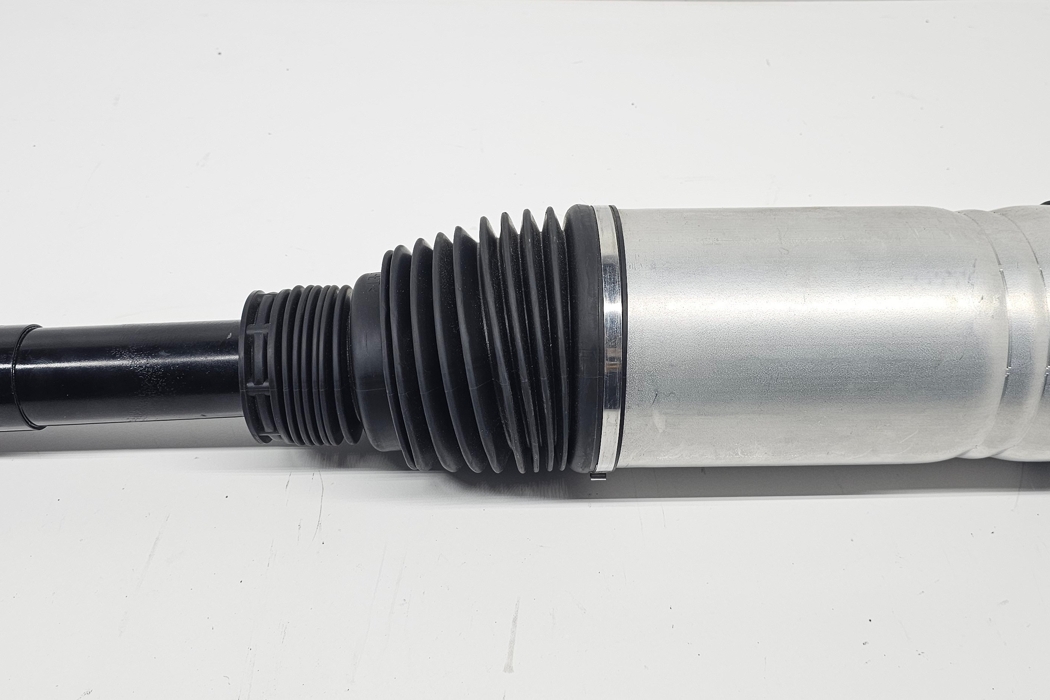 LAND ROVER Range Rover Sport 2 generation (2013-2022) Front Right Air Shock Absorber LR087082,DPLA3C285CG 32086781