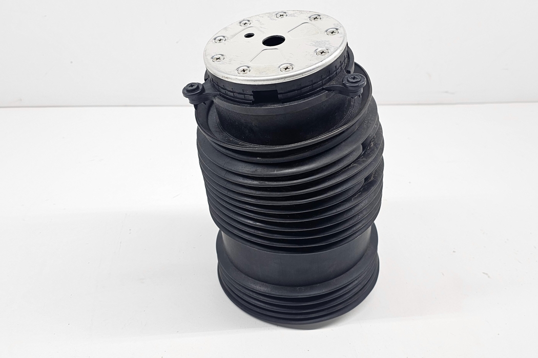 MERCEDES-BENZ C-Class W205/S205/C205 (2014-2023) Rear Right Air Suspension Cushion A2053200225 32146077