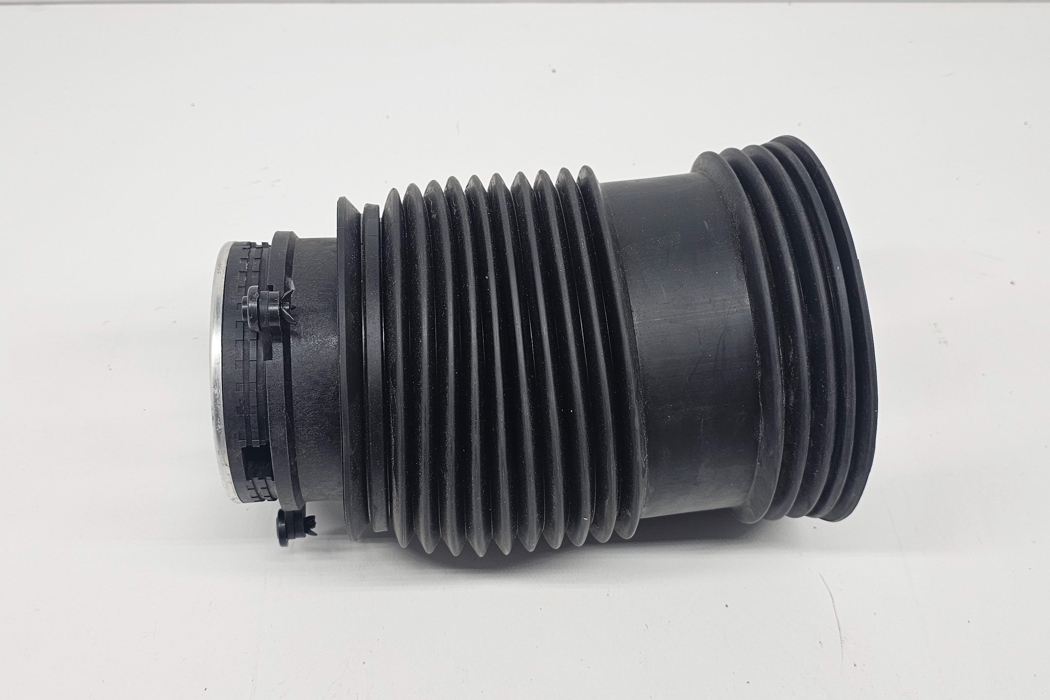 MERCEDES-BENZ C-Class W205/S205/C205 (2014-2023) Rear Right Air Suspension Cushion A2053200225 32146077