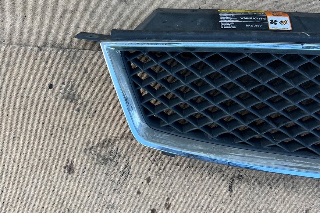 FORD C-Max 1 generation (2003-2010) Priekšējā bampera augšējā reste 3M51R8138 32194114