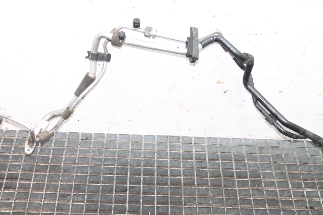 AUDI A4 B7/8E (2004-2008) AC Hose Pipe 8E2260712AG 22773067