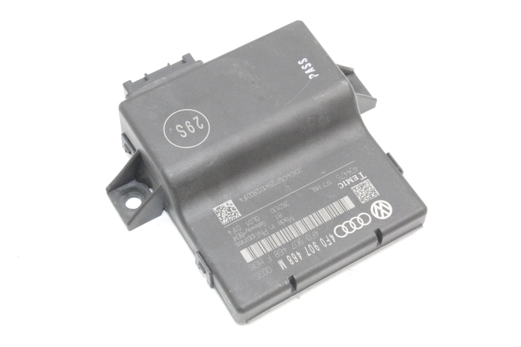 AUDI Q7 4L (2005-2015) Gateway Control Unit 4F0907468M 28057374