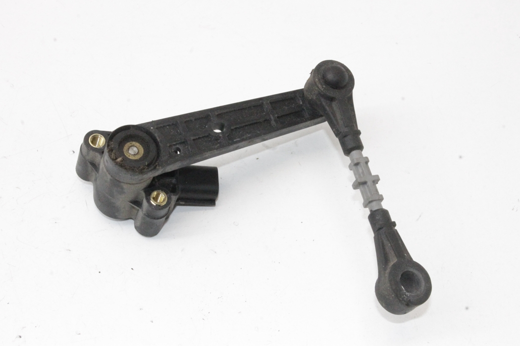 FORD Kuga 3 generation (2019-2023) Height sensor lever 3049059 30334665