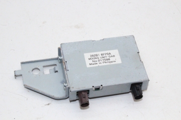 NISSAN X-Trail T32 (2013-2022) Bootlid Antenna Amplifier 282B16FP0A 22931272