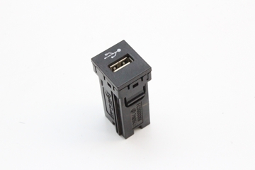 TOYOTA Corolla 12 generation E210 (2019-2024) USB 86190-F4040 32147585