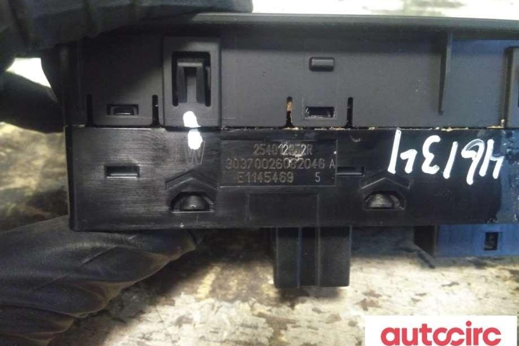 RENAULT Scenic 4 generation (2017-2023) Кнопка стеклоподъемника передней левой двери 254012952r 30843889
