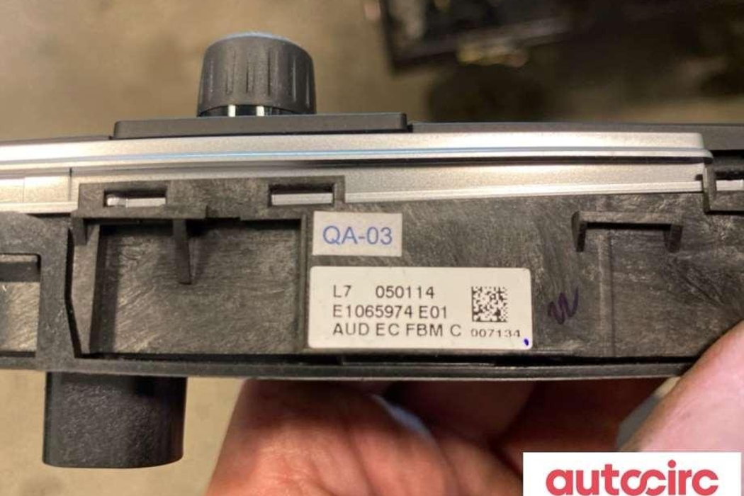 BMW 3 Series F30/F31 (2011-2020) Navigācijas displejs 61319323554,61316832880,e1065974e01 31687784